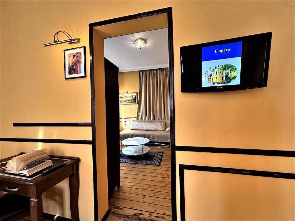 Lopera Guest House