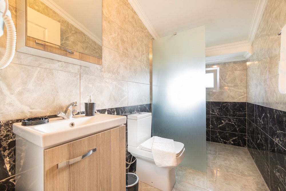 Defne Butik Otel - Image 19