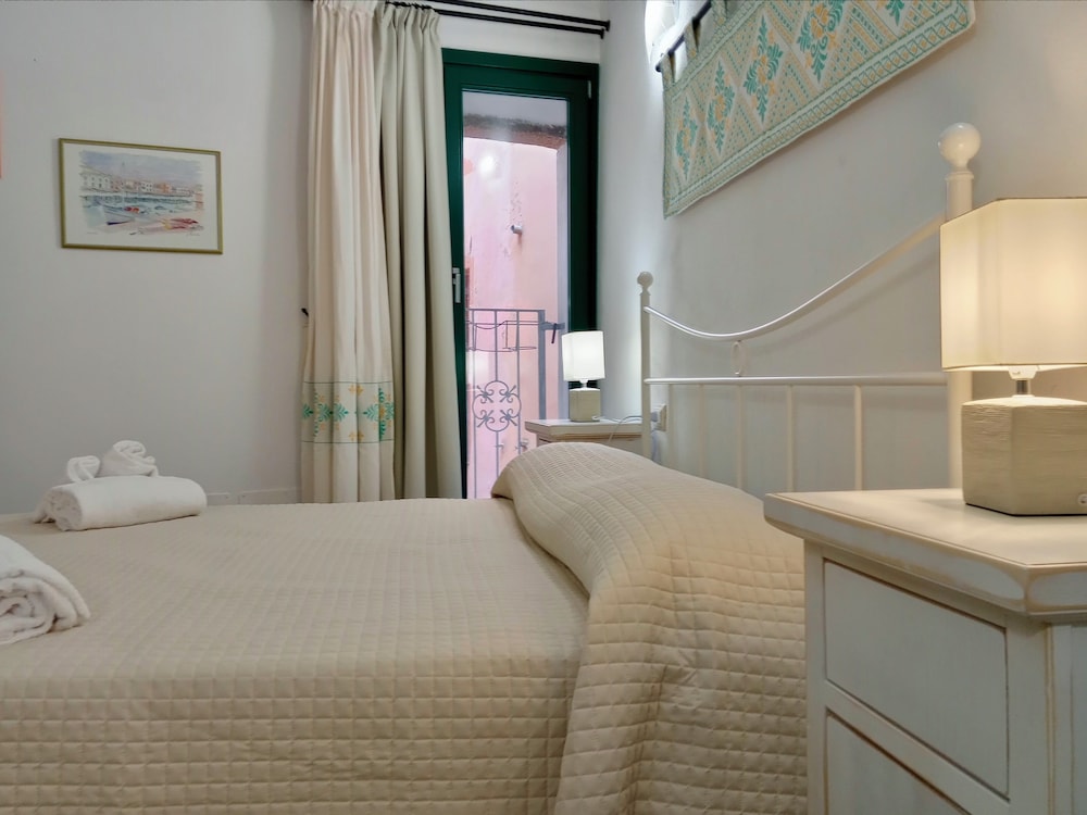 Sardinian Gallery Fonte
