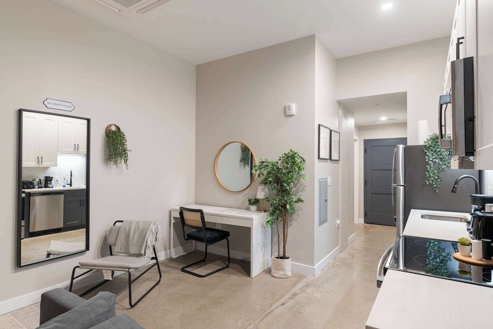 CozySuites at Textile