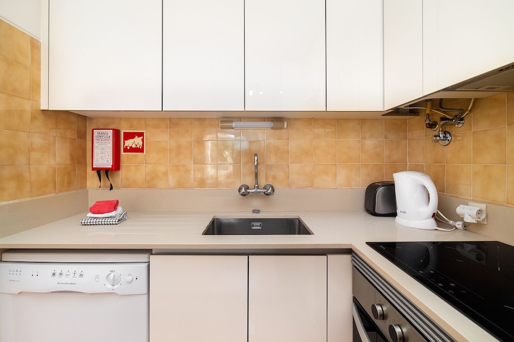 Balaia Sunshine Apartment