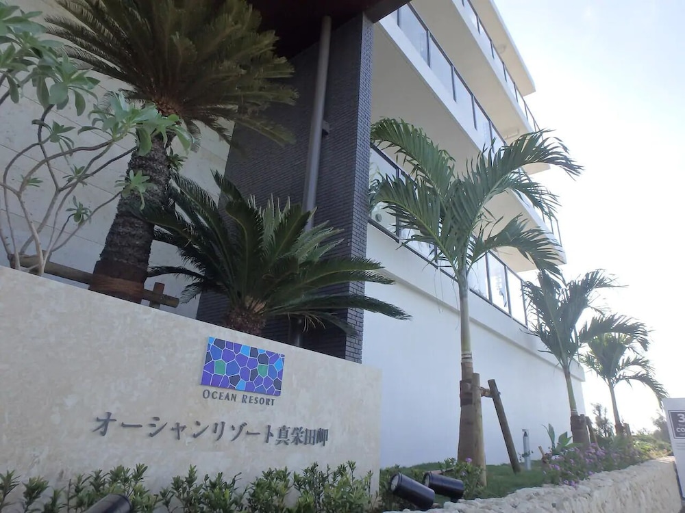 Longvacation Okinawa 210 view 4