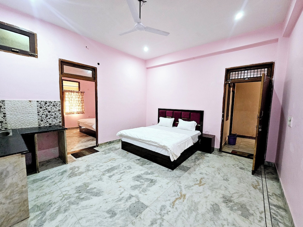 Divy Dhaam Near Prem Mandir