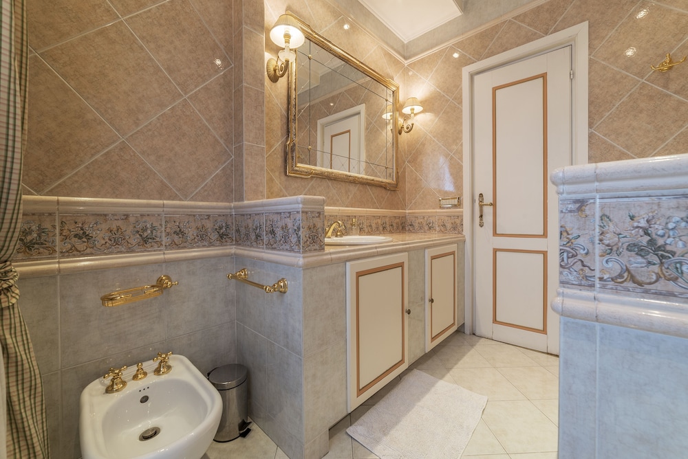 San Pietro Exclusive Panoramic Flat