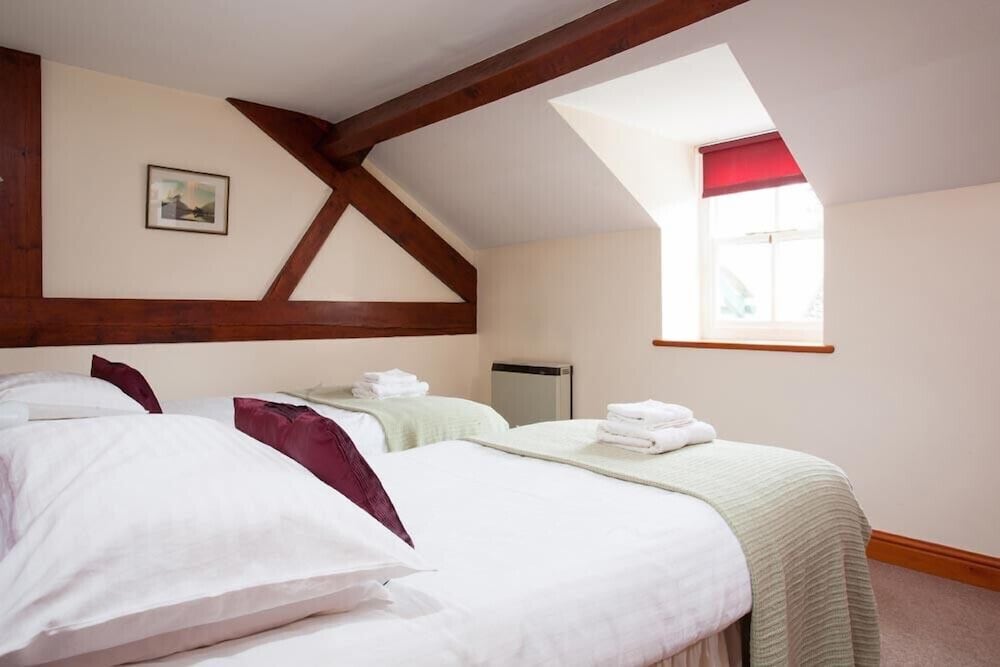 Low Croft Cottage