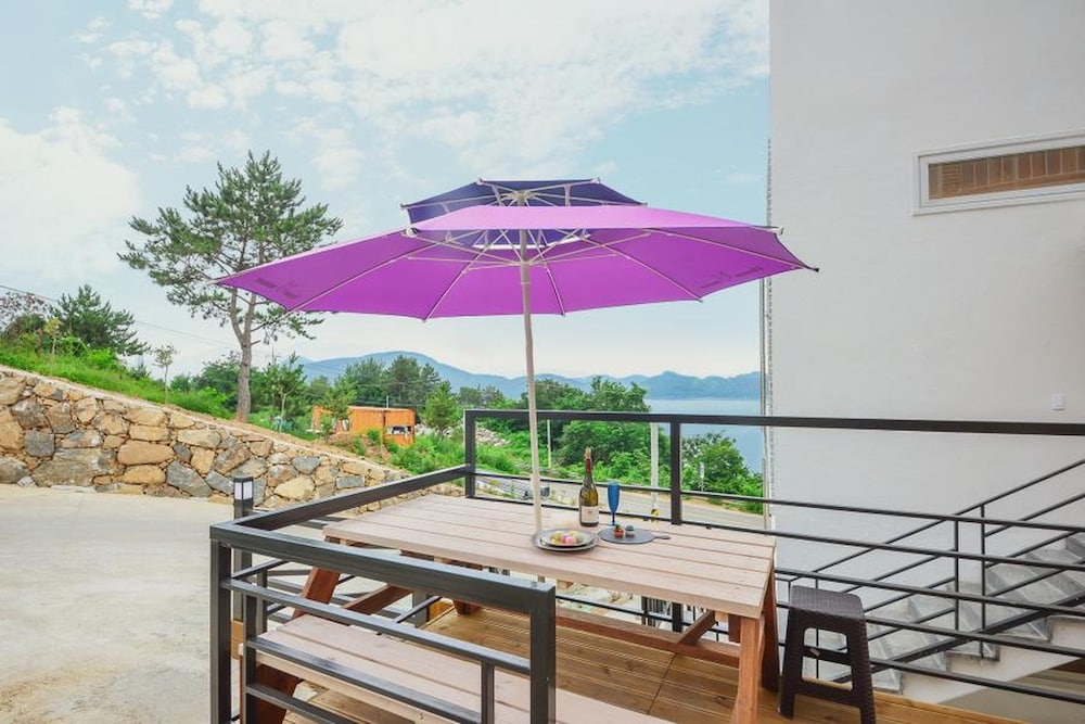 Yeosu Jplus A Pension, Yeosu - 24