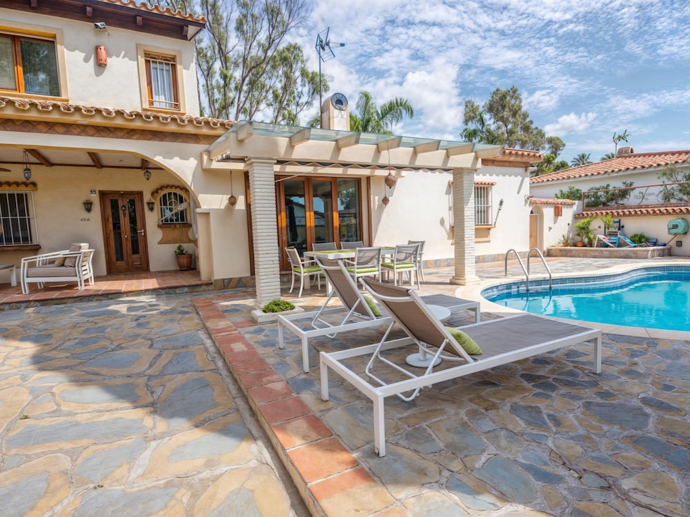 Villa Luna in Estepona