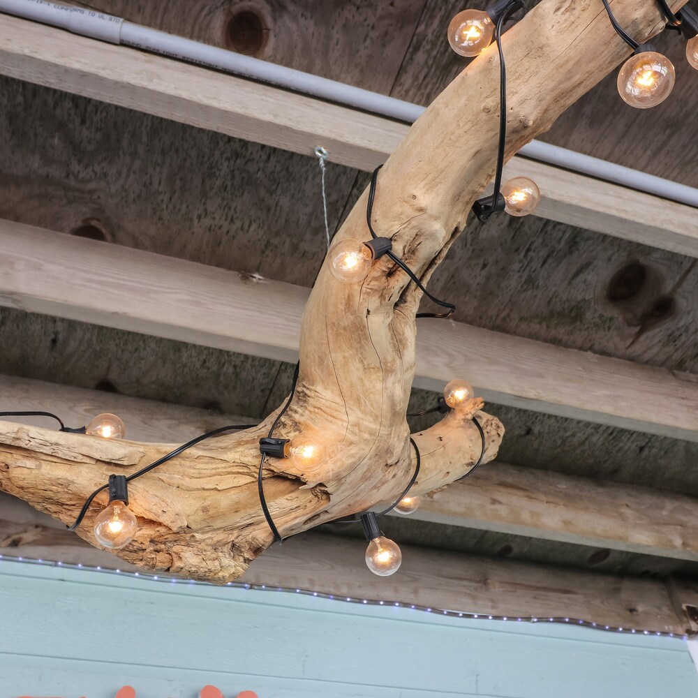 In-home Bar Lounge and Arcade Stay Entertained at The Sea Shed view 5