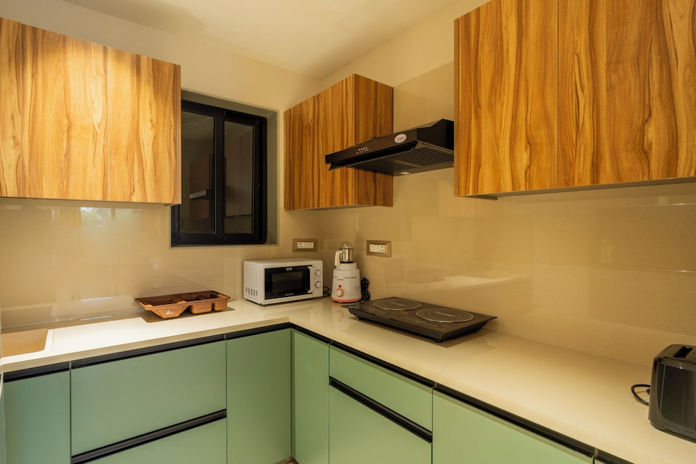 ELIVAAS Kamerios Regalia 2BHK Apartment