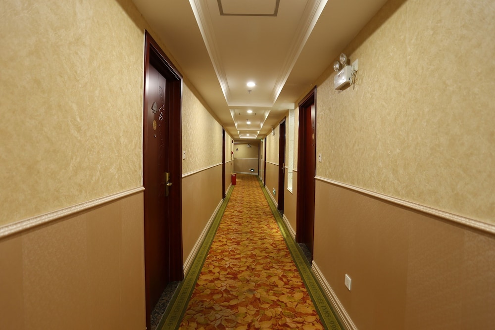 GreenTree Inn Jieyang Municipal Government Express Hotel
