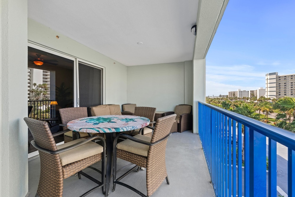 Oceanwalk 13-406