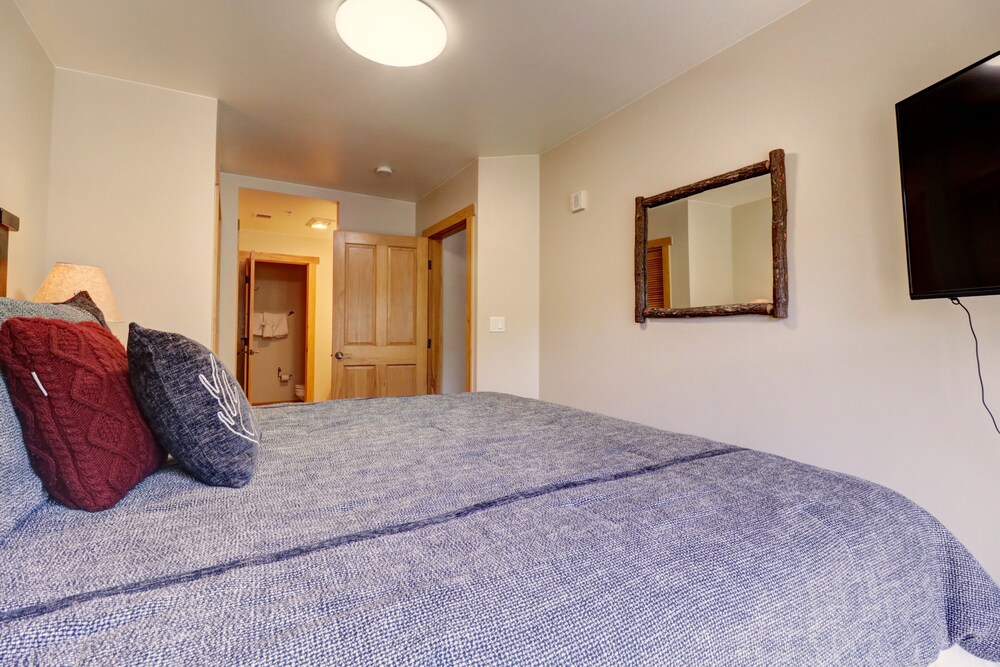 SkyRun Vacation Condos Copper Mountain Resort