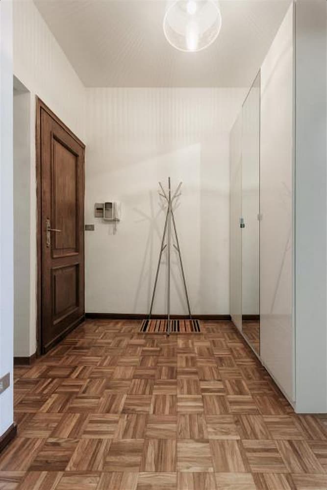 Torino Porta Nuova Studio photo 4