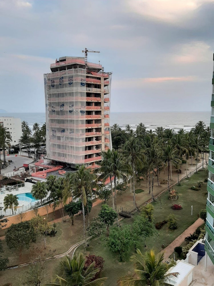 M3 Riviera Inn Residence 84