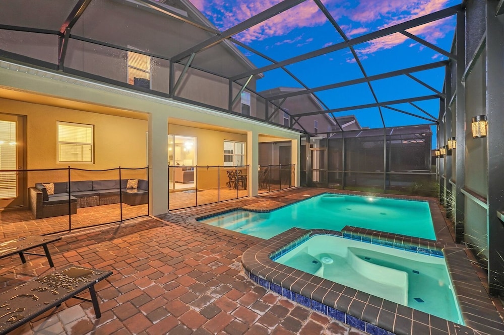 Serenity Lakeview Retreat Stunning Water Views, No Rear Neighbors, Private Pool, Game Room & Star Wars Cinema