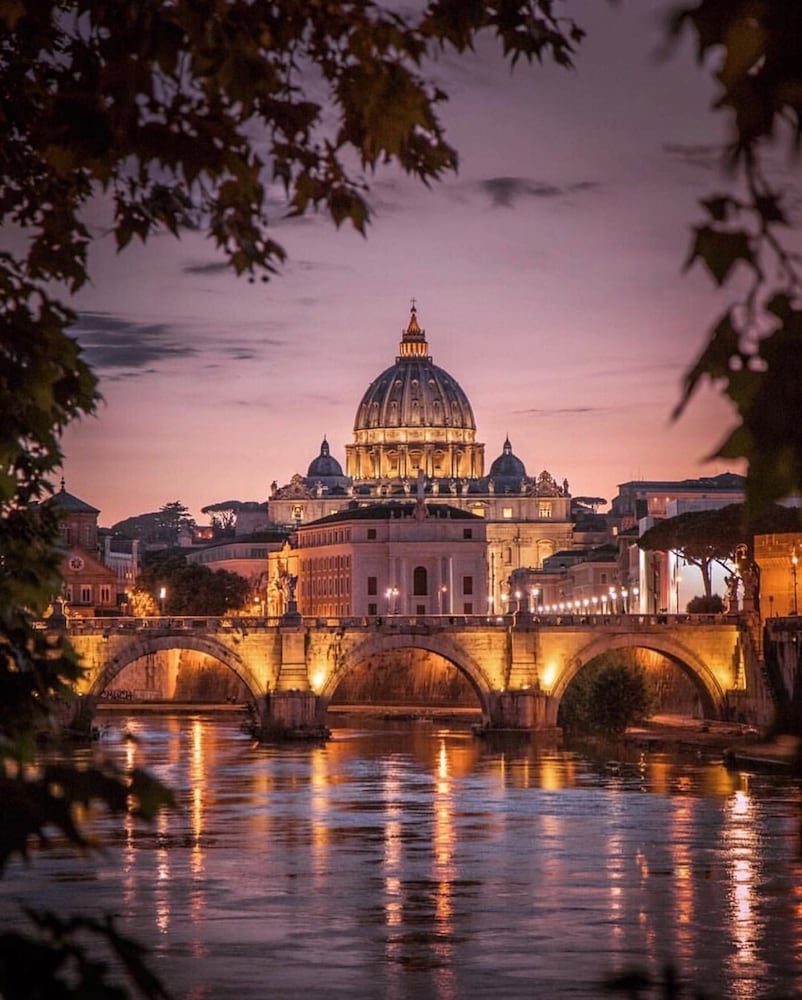 Vatican Rome Suite