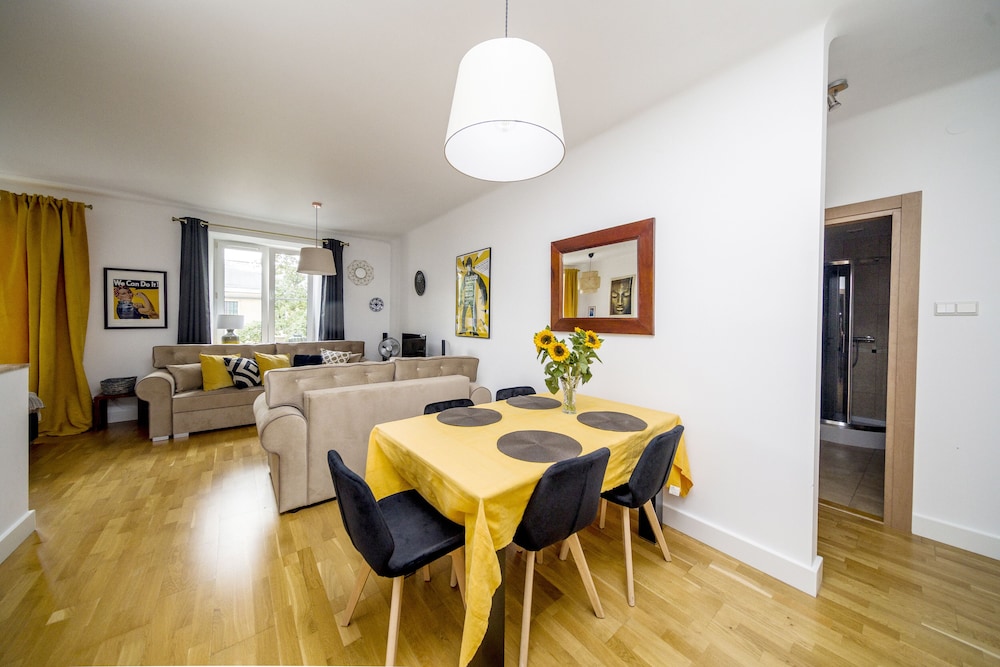 Apartament Nowy Świat by Your Freedom