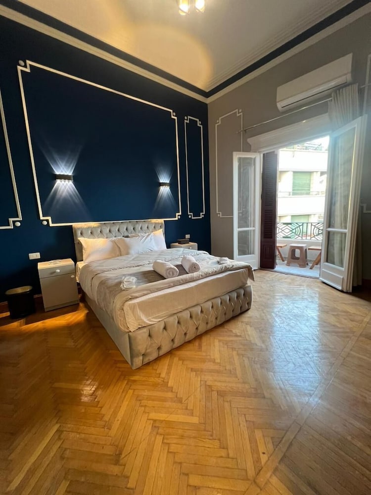 Downtown Family Suites
