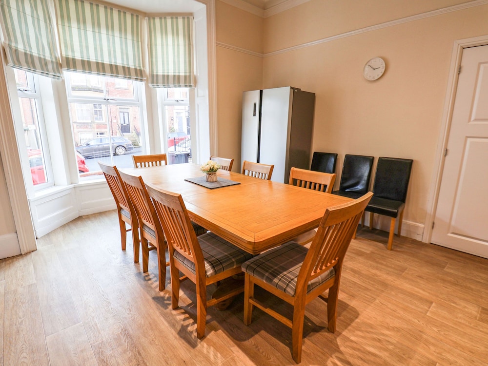 4 Normanby Terrace