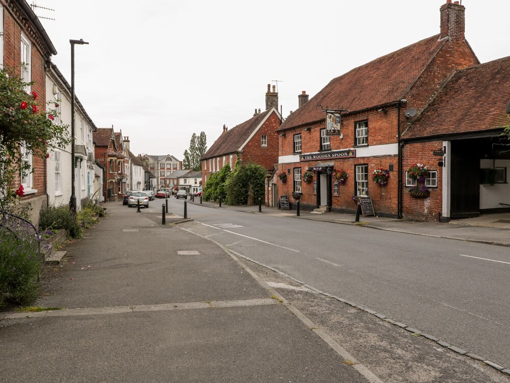 36 High Street
