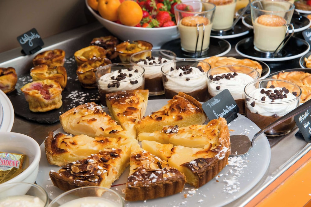 Saint-Herblain Vacations - Brit Hotel Nantes St Herblain - Le Kerann - Property Image 9