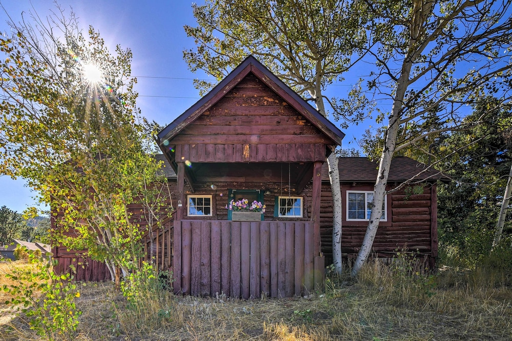 Denver Vacations - 'hiawatha' Peaceful Living in Rocky Mtn Nat'l Park - Property Image 1