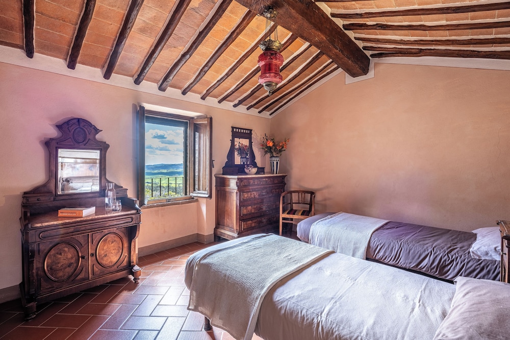 Monticchiello photo 5