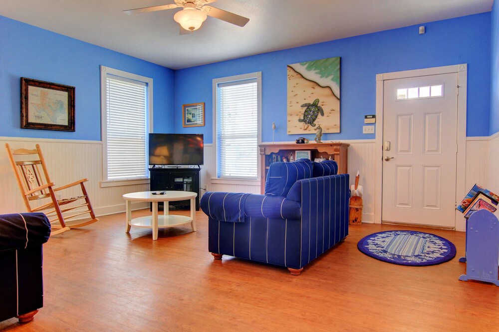 Blue Marlin Beach House MR217