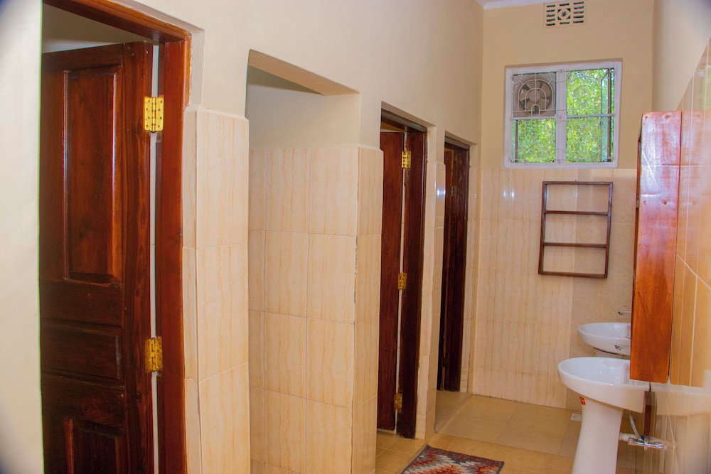Shamba Hostel