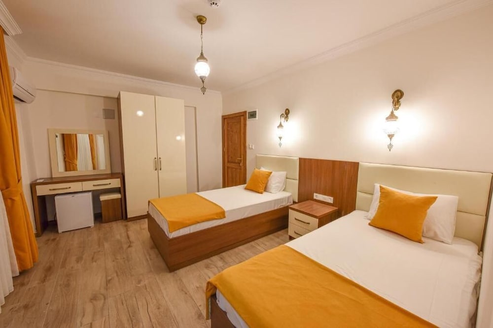 Infinity Ruby Hotel - Image 63