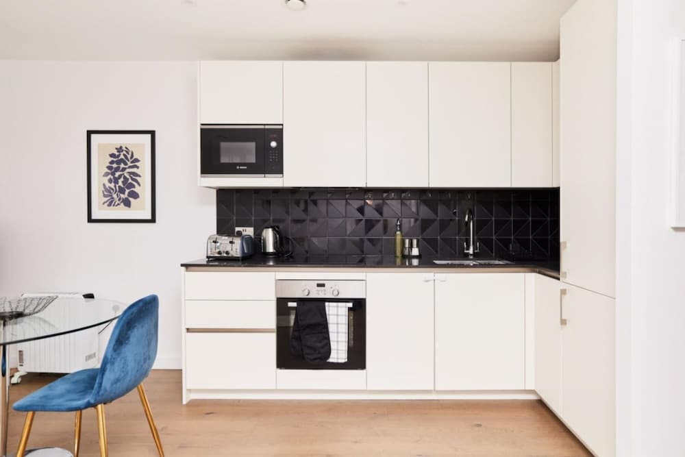 The Elephant and Castle Hideout - Cozy 1bdr Flat With Balcony photo 2