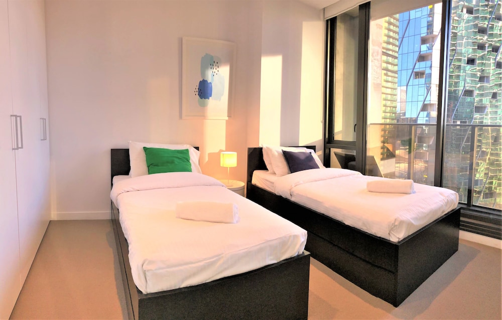 ReadySet Apartments at Upper West Side