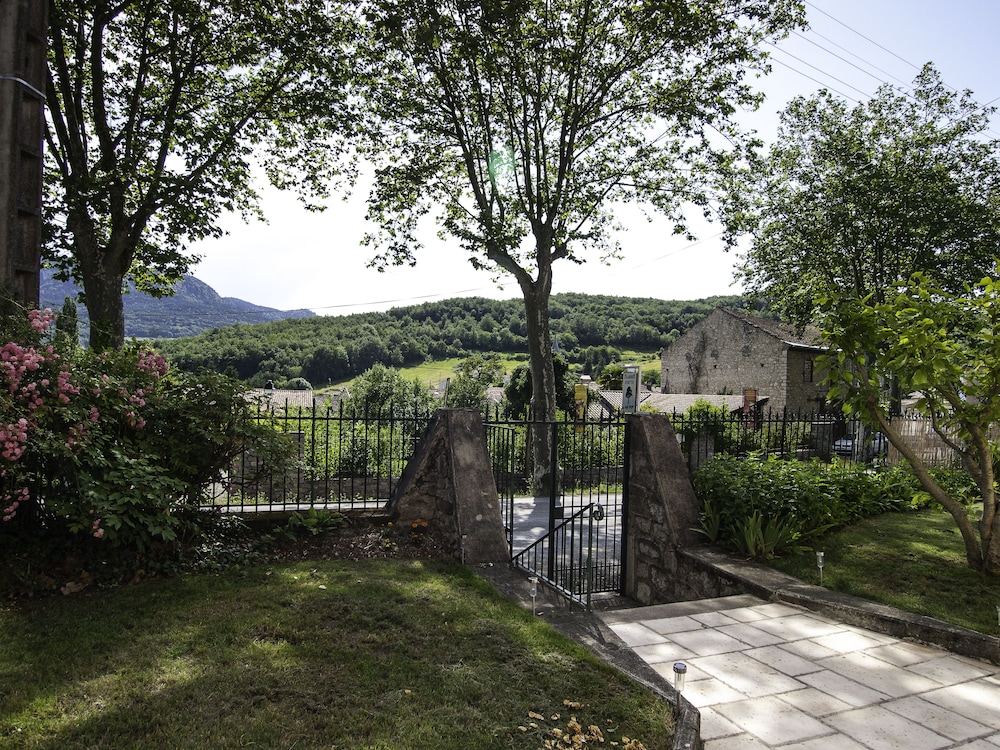 Au Petit Verger