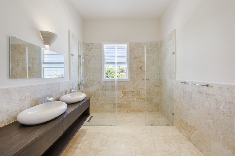 Stunning 6BR Villa With Ocean View in Cap Cana