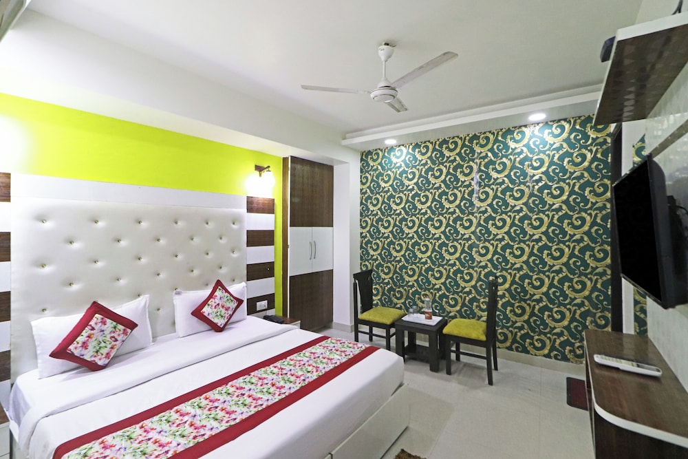 Hotel Smart Inn Mahipalpur Delhi Airport