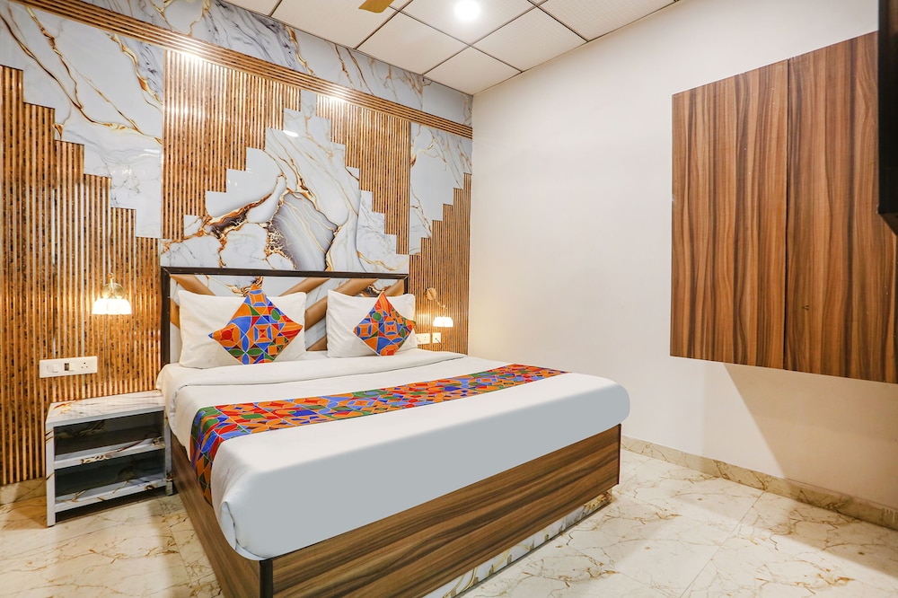 Fabhotel Golden Key