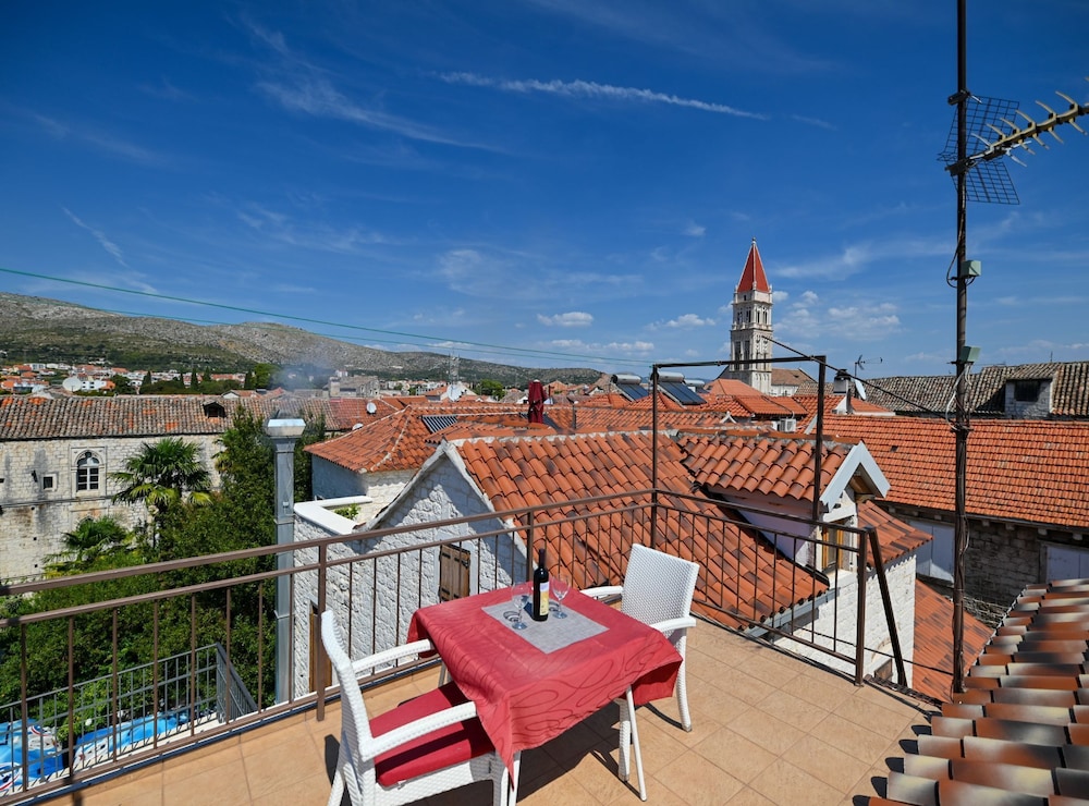 Palace Andreis