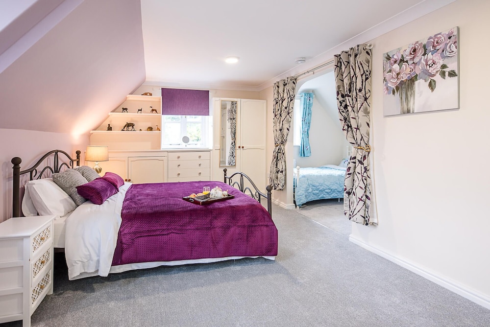 Liv's Place Bramfield Air Manage Suffolk view 4