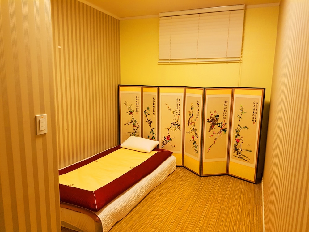 Mama Guest House