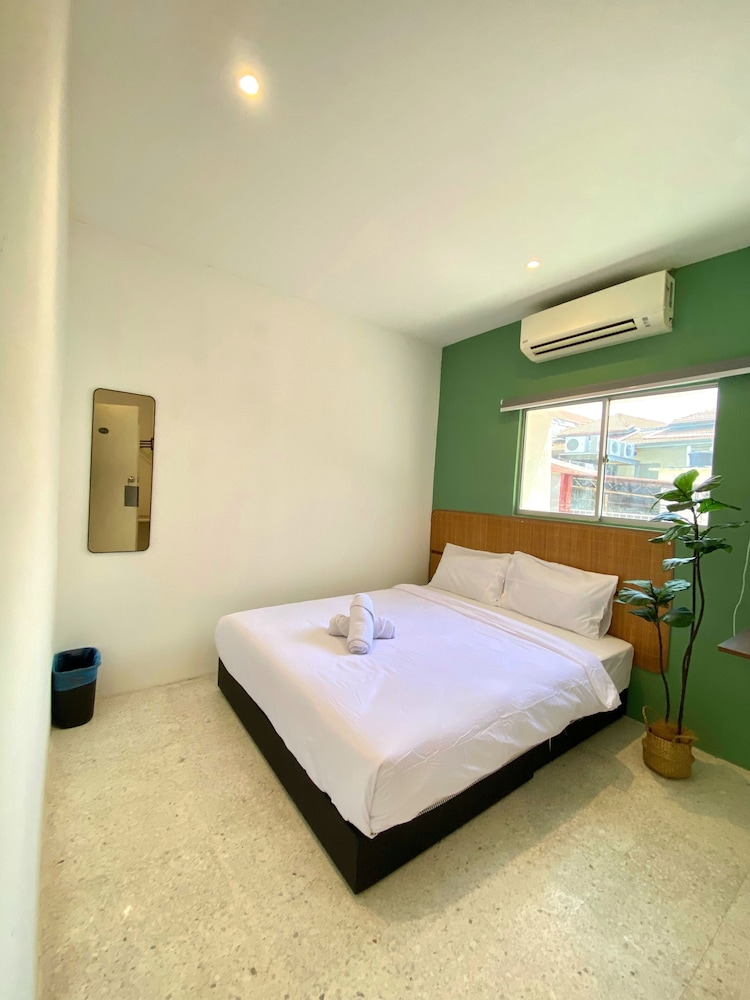 Sembilan Inn by Soft loft