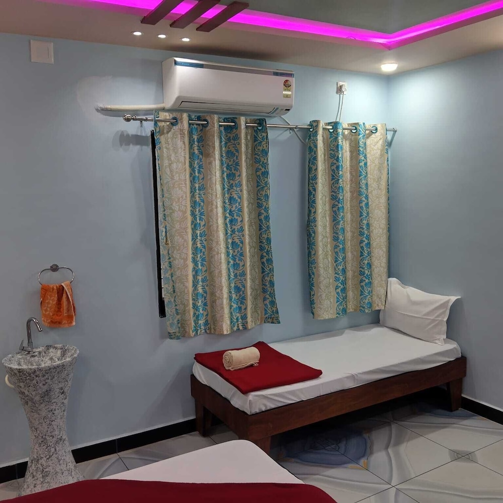 Shree Keshrinanadan homestay