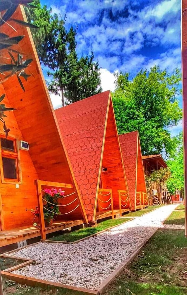 Gemicihan Bungalov & Pansiyon