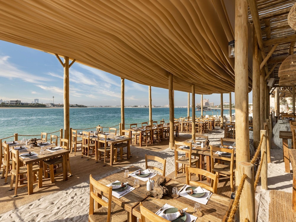 Sofitel Dubai The Palm Resort & Spa