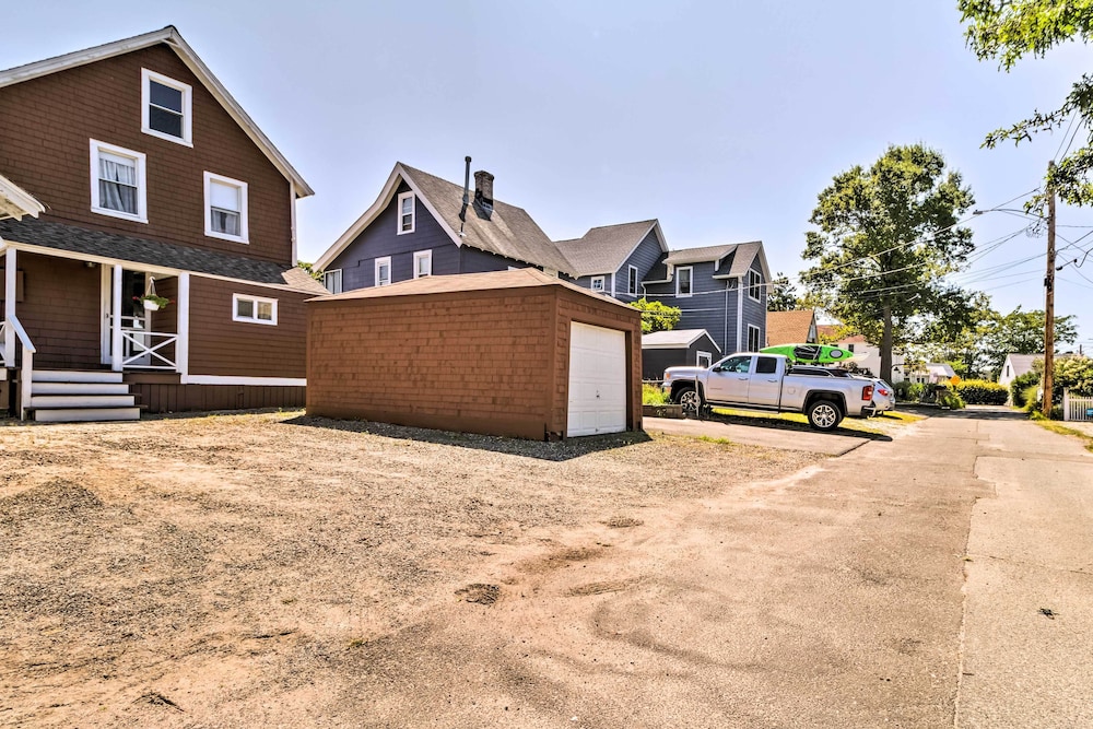Milford Vacations - Beachfront Connecticut Retreat w/ Views! - Property Image 2