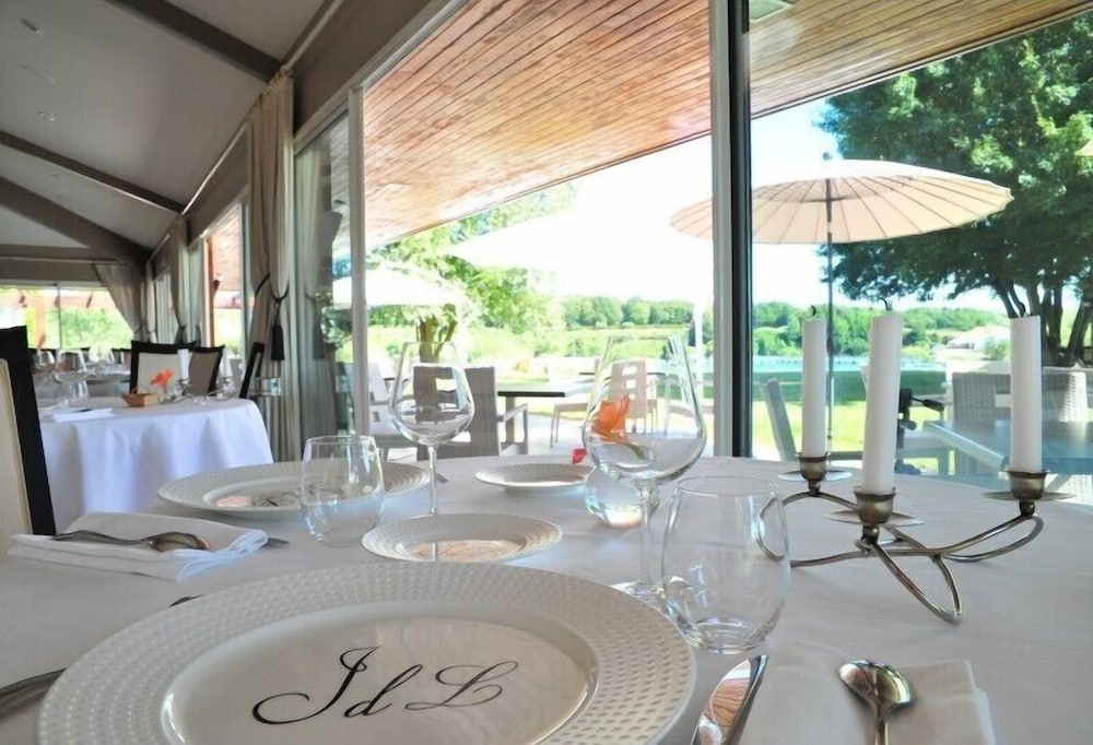 Les Jardins du Lac, The Originals Relais (Relais du Silence) - Property Image 9