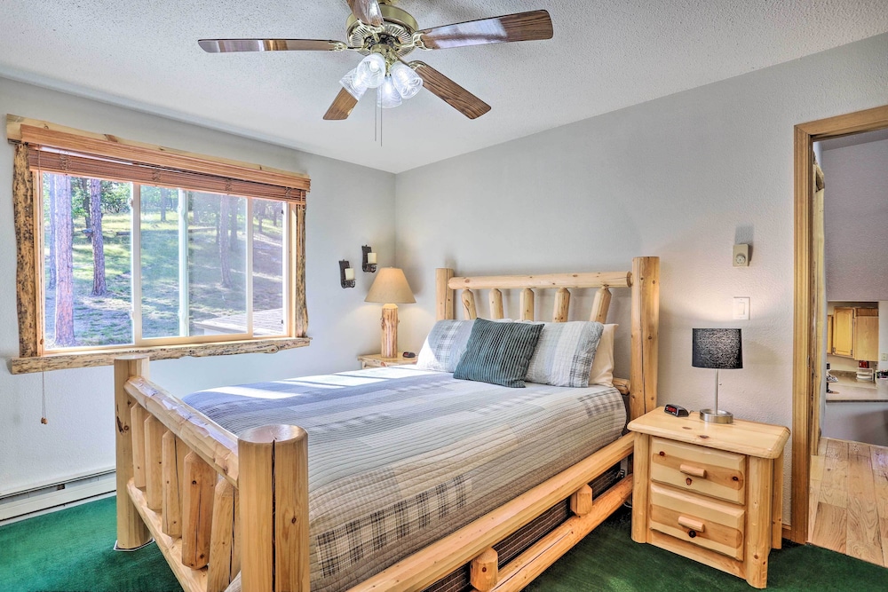 Spacious Black Hawk Home w/ Furnished Deck! view 5