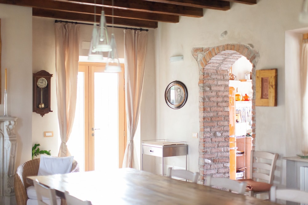 Cascina Serenella B&B