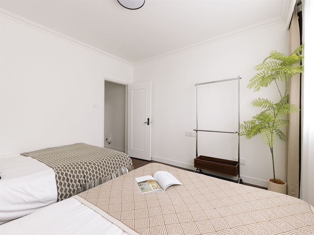 Book and Bed-People's Square