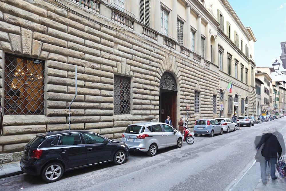 Studio apt (n.2) Ancient Palazzo