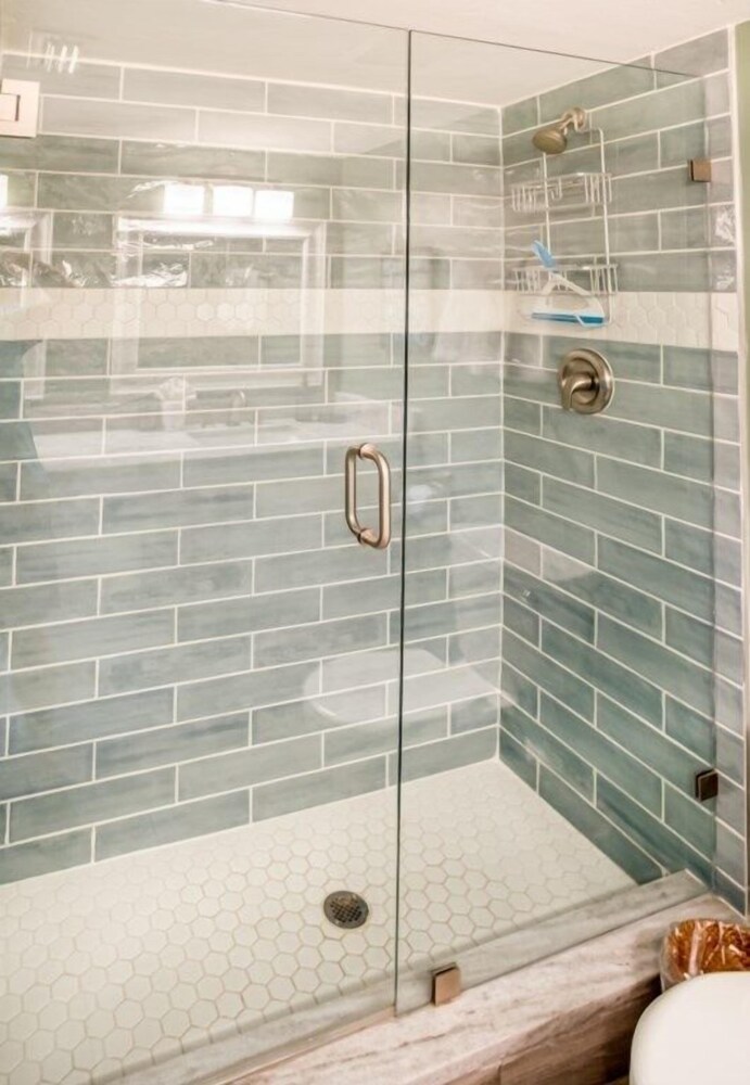 Ventura Captiva 5b 3 Bedroom Condo by Redawning view 4
